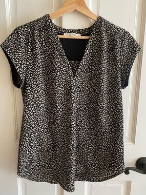 Cheetah-print short-sleeved blouse, women’s size S
